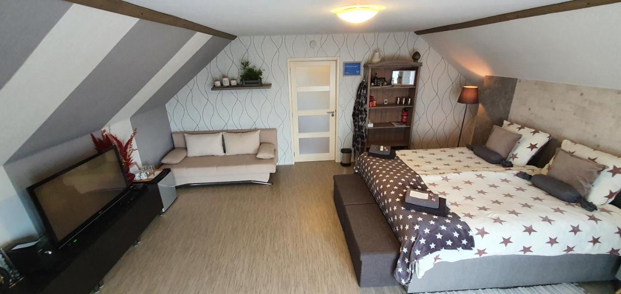 Bed & Breakfast Ravelin Rees Esterno foto