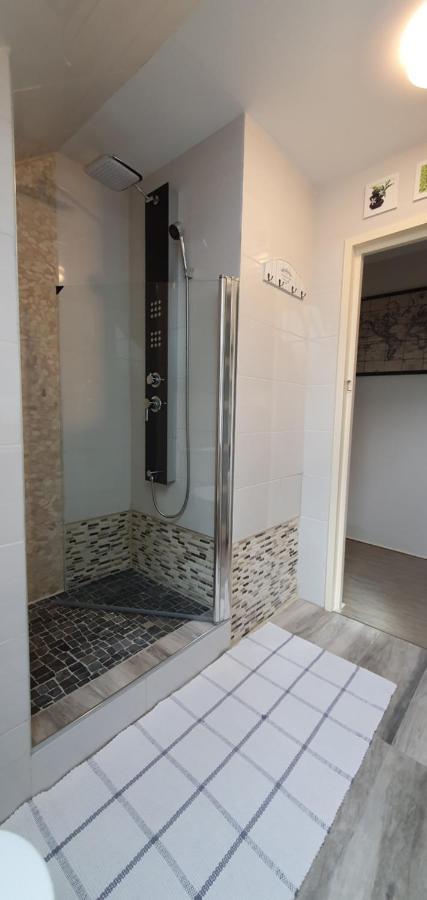 Bed & Breakfast Ravelin Rees Esterno foto